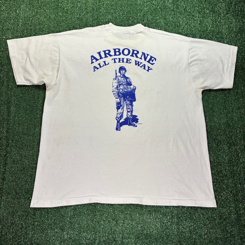 Vintage 90s US Army Airborne T-shirt